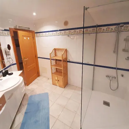 - Localizacao Ac Parking Lift *