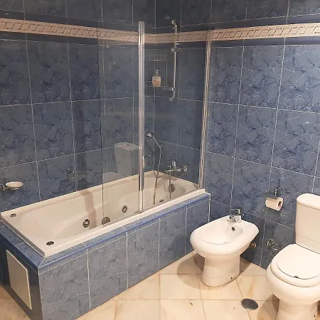 - Localizacao Ac Parking Lift 卡斯凯什