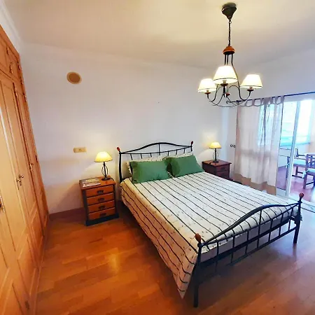 - Localizacao Ac Parking Lift Apartament Віавіа